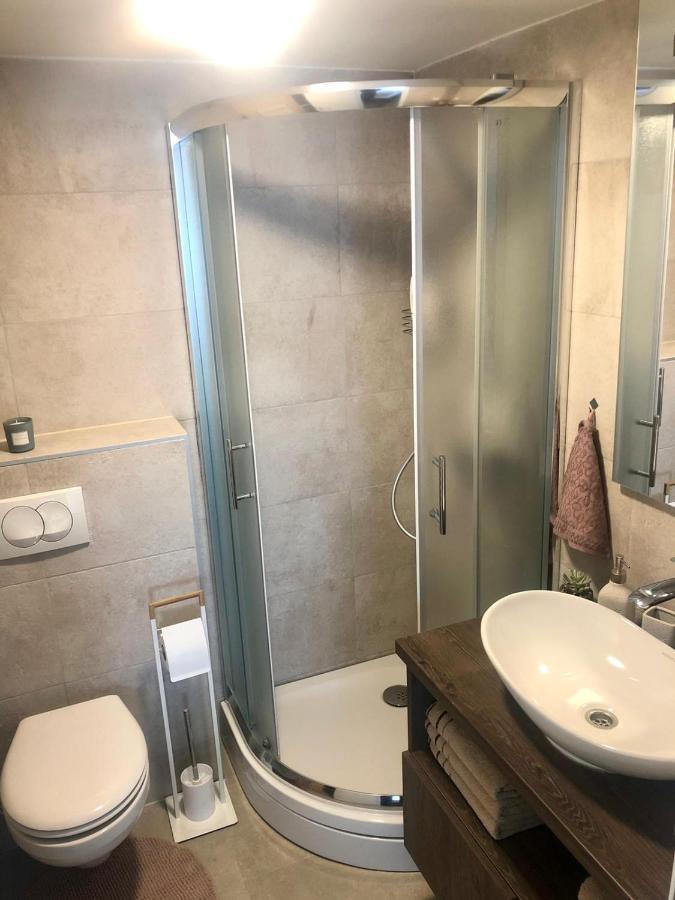 Bjelasnica Tuzlaks Apartment -Sauna-Free Parking المظهر الخارجي الصورة
