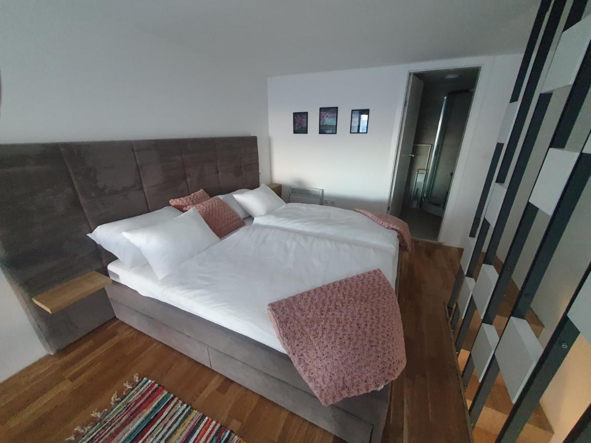 Bjelasnica Tuzlaks Apartment -Sauna-Free Parking المظهر الخارجي الصورة